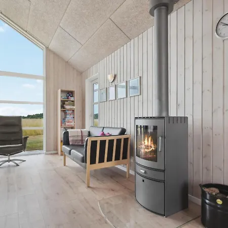 4 Bedroom Cozy In Haderslev Nyaraló Diernæs